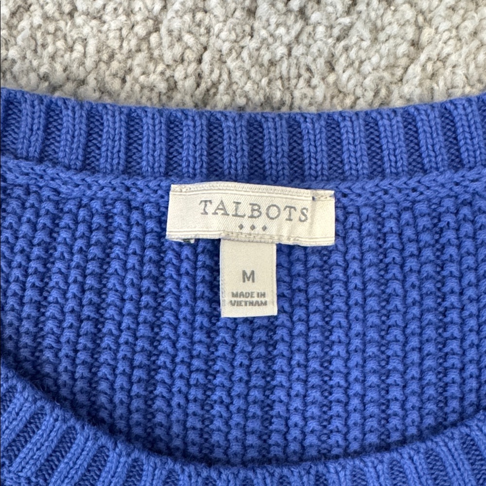 😊Talbots Royal Blue Button-Shoulder Sweater - Picture 3 of 5